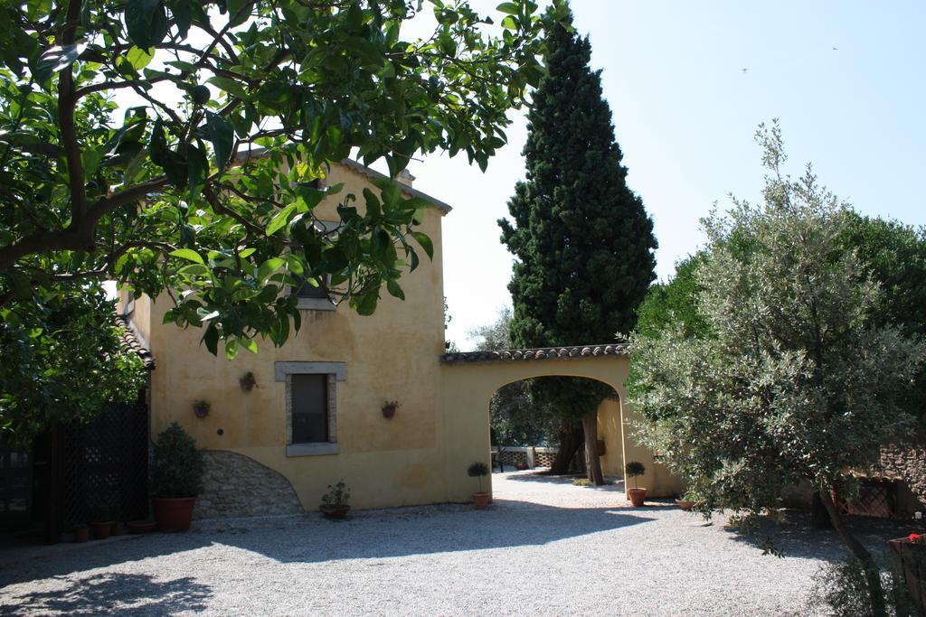 Azienda Agrituristica Biologica Il Querceto Santa Severina Ngoại thất bức ảnh