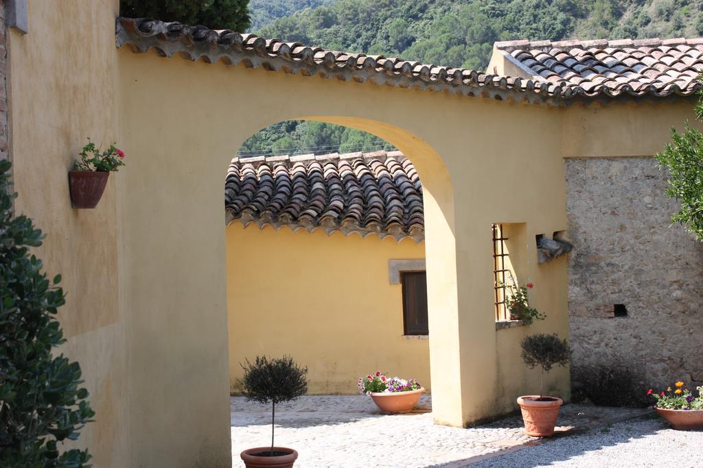 Azienda Agrituristica Biologica Il Querceto Santa Severina Ngoại thất bức ảnh