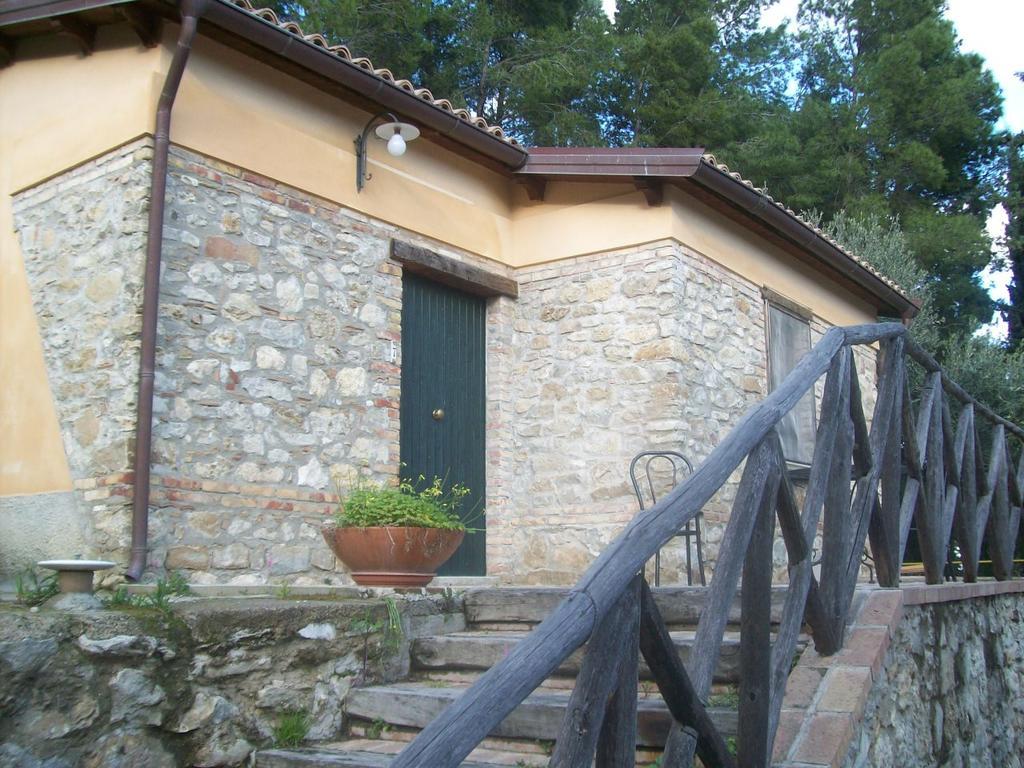 Azienda Agrituristica Biologica Il Querceto Santa Severina Ngoại thất bức ảnh